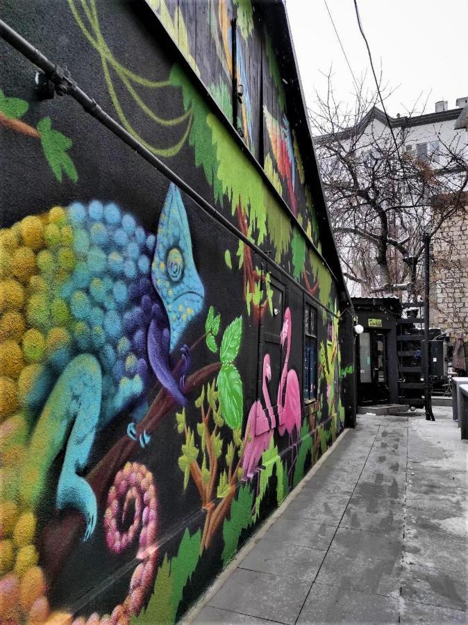 Bern Hostel Kişinev Dış mekan fotoğraf