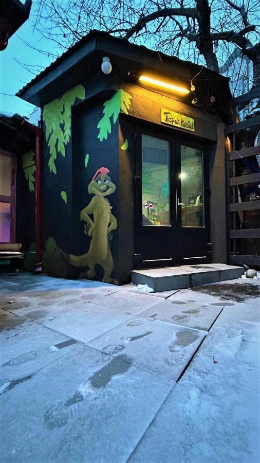 Bern Hostel Kişinev Dış mekan fotoğraf