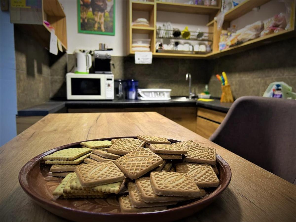 Bern Hostel Kişinev Dış mekan fotoğraf